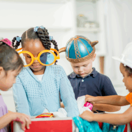 Vom Ich zum Du – Wie Kinder zwischen fünf und sieben lernen, sich in andere hineinzuversetzen – und warum das so entscheidend für ihr soziales Erleben ist